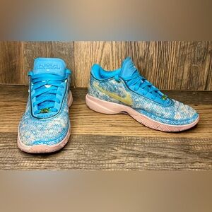 Nike LeBron 20 'All-Star' Blue Lightning Coconut Milk Sneakers Sz 8.5 DV1191-400